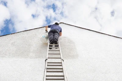 Peinture extérieure à Saint-Yvi — façades et ravalement